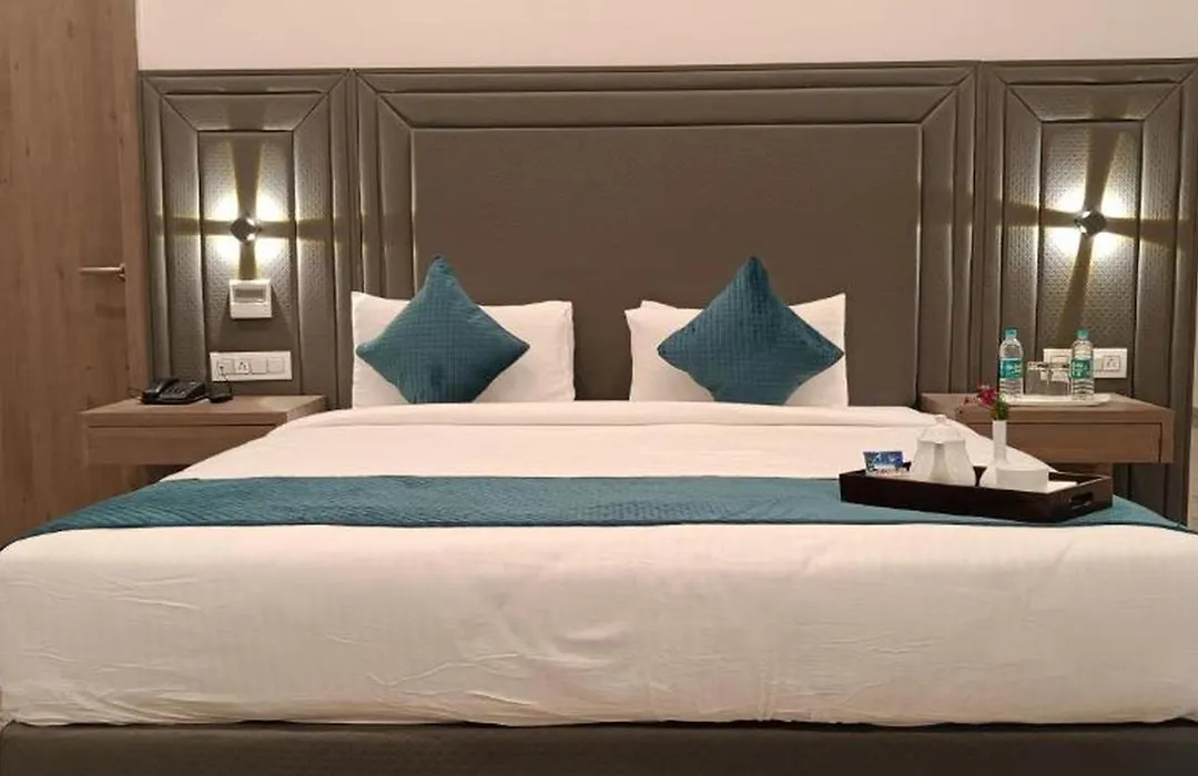 Crestline Shubh Vilas-1
