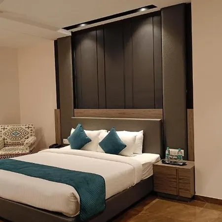 Crestline Shubh Vilas-2